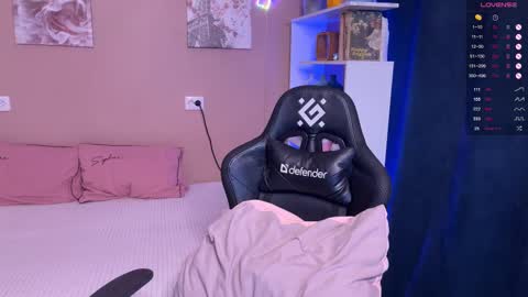 Ananasteisha online show from March 7, 3:28 pm