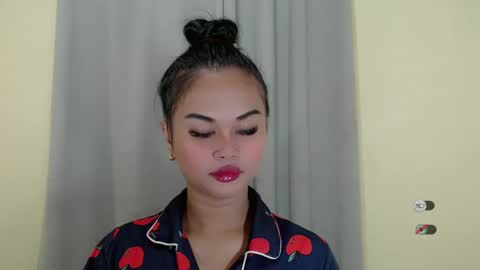 Snapshot of anaruru_ chatting on February 9, 5:33 pm ANA online show from February 9, 5:33 pm