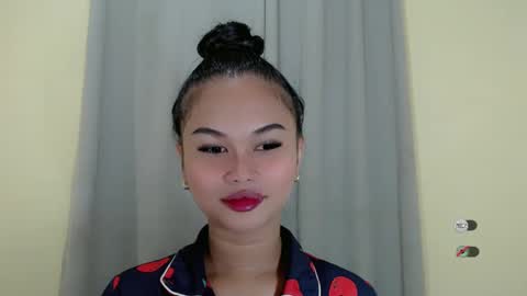 Snapshot of anaruru_ chatting on February 13, 3:35 pm ANA online show from February 13, 3:35 pm