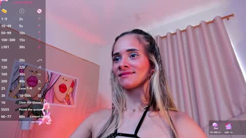 Ana online show from February 6, 8:34 pm