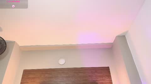 Snapshot of anastasia_gray12 chatting on June 11, 12:32 am anastasia online show from June 11, 12:32 am