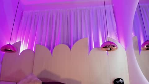 anastasia online show from May 2, 12:10 pm