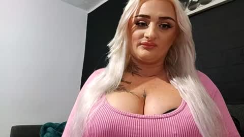 AnastasiaAmore online show from July 19, 8:23 pm