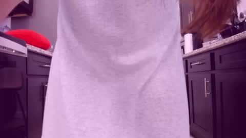 Snapshot of anastasiabeyond chatting on October 30, 12:17 pm Anastasia Beyond online show from October 30, 12:17 pm