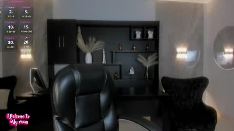 A N A S T A S I A  online show from November 17, 11:49 am