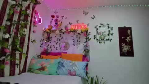 Independent online show from October 5, 10:29 pm