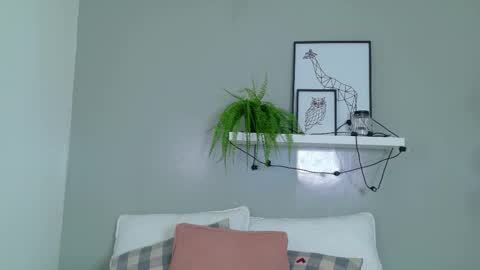 Kendra  online show from October 25, 10:23 am