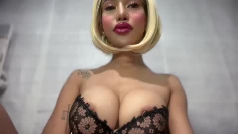 Snapshot of anawalters chatting on January 9, 1:03 pm anawalters online show from January 9, 1:03 pm