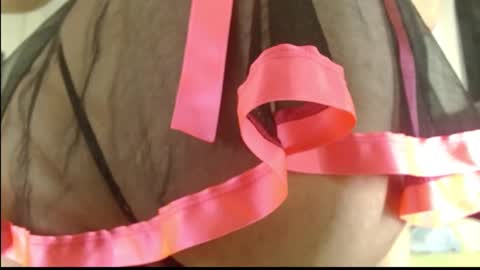 Snapshot of anawatson_ chatting on January 23, 5:52 pm Ana online show from January 23, 5:52 pm