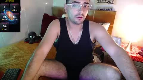 Snapshot of andders_ chatting on July 10, 12:37 am Anders online show from July 10, 12:37 am
