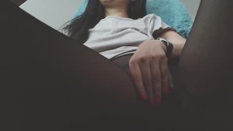   online show from September 30, 11:37 am