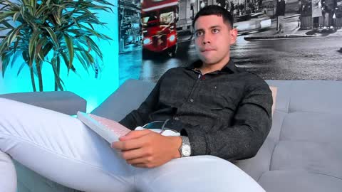 Snapshot of ander_perez chatting on December 11, 3:15 pm ANDER online show from December 11, 3:15 pm