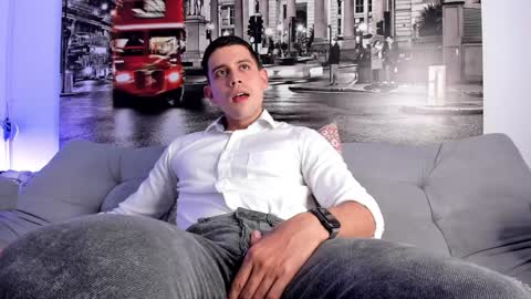 Snapshot of ander_perez chatting on December 28, 3:04 am ANDER online show from December 28, 3:04 am