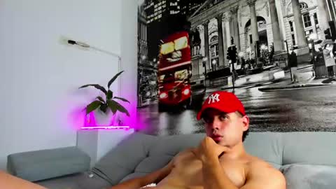 Snapshot of ander_perez chatting on June 10, 3:18 am ANDER online show from June 10, 3:18 am