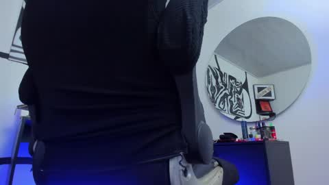 Snapshot of anders_x chatting on May 28, 1:47 am Andrs - online show from May 28, 1:47 am