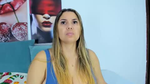 Andrea online show from November 27, 11:45 am