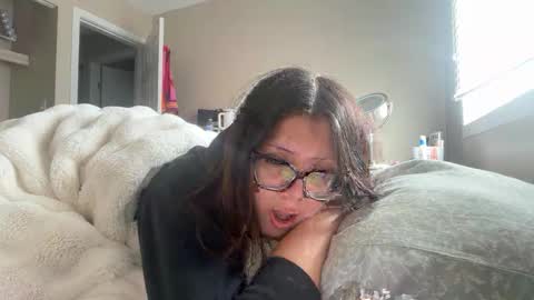 anditspinkxo online show from May 26, 9:33 pm