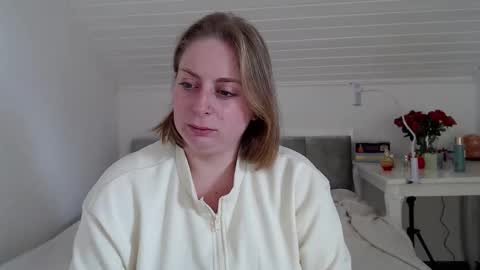 Andorphin online show from November 21, 9:30 am