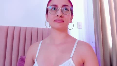 Andra Cyrus online show from January 23, 5:42 pm