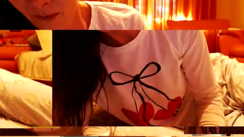 Snapshot of andrasweetie chatting on July 6, 3:03 pm Andra online show from July 6, 3:03 pm
