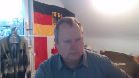 Snapshot of andre124231 chatting on January 22, 3:29 pm Andre online show from January 22, 3:29 pm