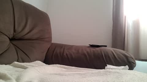 Snapshot of andre883124 chatting on August 2, 1:42 pm andre883124 online show from August 2, 1:42 pm