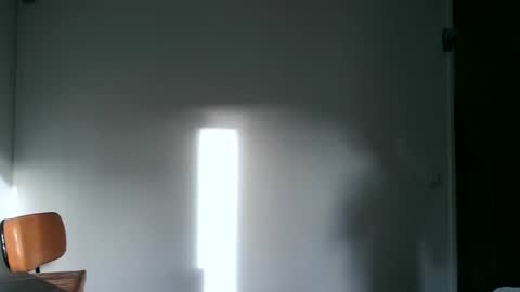 Snapshot of andre_m12 chatting on December 7, 10:01 am Andrew m12 online show from December 7, 10:01 am