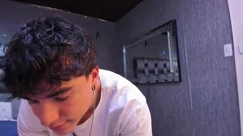 Snapshot of andre_parker chatting on December 8, 10:14 pm Andre Parker online show from December 8, 10:14 pm