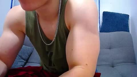 Snapshot of andre_parker chatting on September 27, 2:05 am Andre Parker online show from September 27, 2:05 am