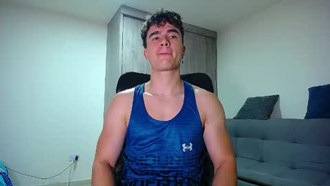 Snapshot of andre_parker chatting on May 5, 11:57 pm Andre Parker online show from May 5, 11:57 pm