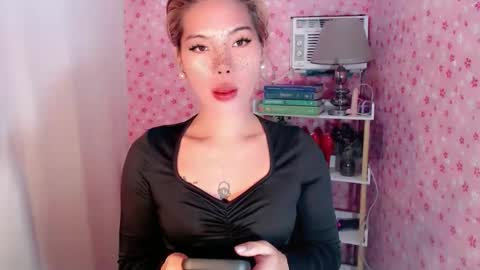 andrea06121998 online show from November 23, 10:37 am