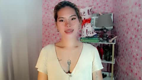 andrea06121998 online show from November 29, 10:18 am