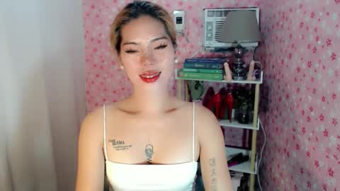 andrea06121998 online show from December 5, 5:49 am