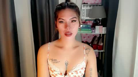 Snapshot of andrea06121998 chatting on May 31, 6:09 pm andrea06121998 online show from May 31, 6:09 pm