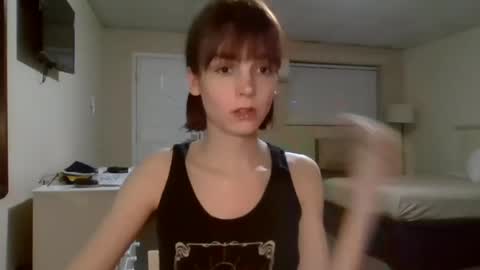 andrea online show from March 5, 4:13 am