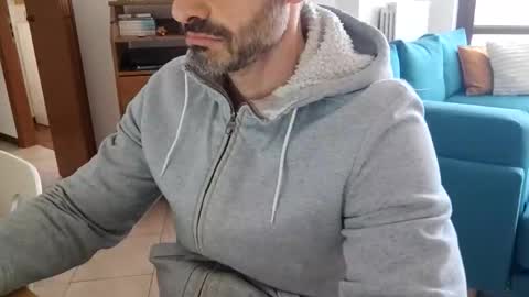 andrea_feetlover online show from March 28, 9:42 am