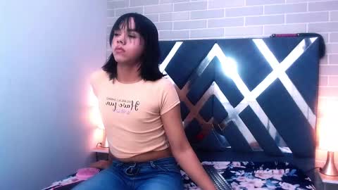 Andres Gil online show from February 24, 11:32 am