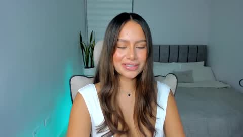 andrea online show from February 21, 1:44 am