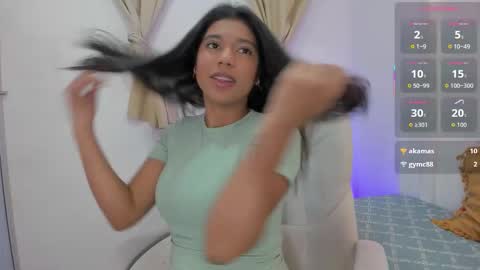Snapshot of andrea_sancheez chatting on October 26, 12:22 pm Andrea online show from October 26, 12:22 pm
