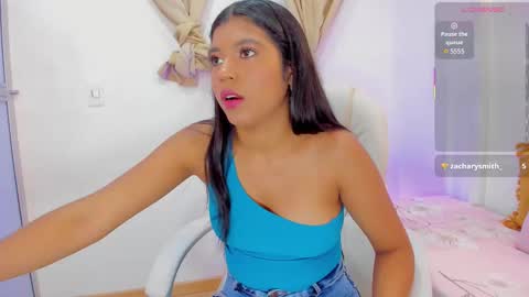 Snapshot of andrea_sancheez chatting on November 7, 8:09 pm Andrea online show from November 7, 8:09 pm