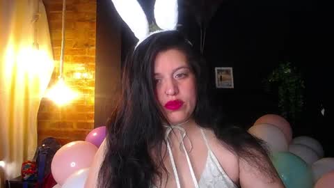 Snapshot of andrea_secret_ chatting on April 5, 2:25 pm ANDREA online show from April 5, 2:25 pm