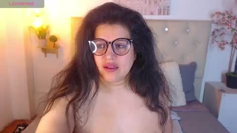 Snapshot of andrea_secret_ chatting on July 18, 2:10 pm ANDREA online show from July 18, 2:10 pm