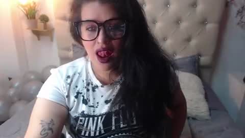 Snapshot of andrea_secret_ chatting on August 8, 2:19 pm ANDREA online show from August 8, 2:19 pm