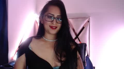 Snapshot of andrea_sexx_ chatting on December 18, 12:21 am Andrea online show from December 18, 12:21 am