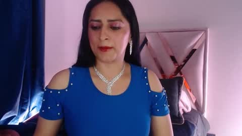 Snapshot of andrea_sexx_ chatting on February 5, 10:01 pm Andrea online show from February 5, 10:01 pm