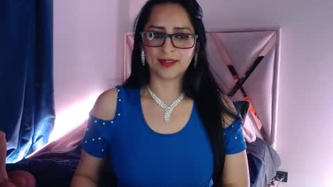 Snapshot of andrea_sexx_ chatting on February 6, 1:38 am Andrea online show from February 6, 1:38 am