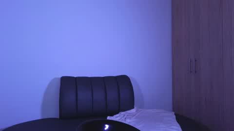    online show from January 22, 5:26 am