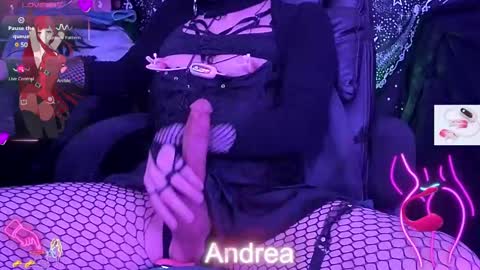 Snapshot of andreacrossed chatting on February 27, 1:48 am andreacrossed online show from February 27, 1:48 am