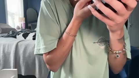 Andrea Elizabeth online show from September 16, 1:12 pm