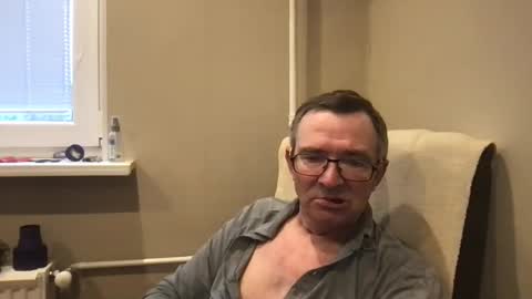 andreass60 online show from December 3, 7:54 am